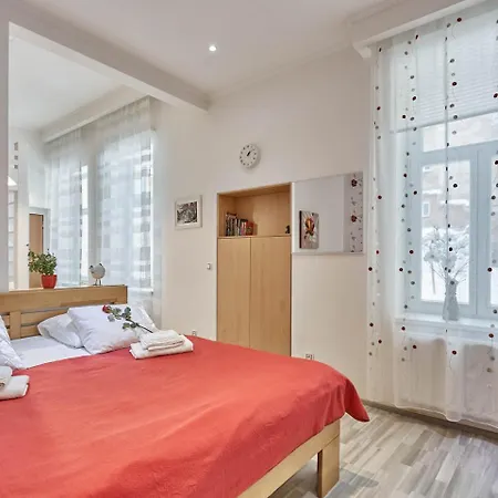 Apartmán With Ap . Anglicka *