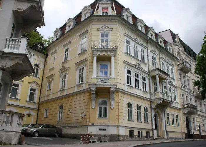 With Ap . Anglicka Apartmán Mariánské Lázně